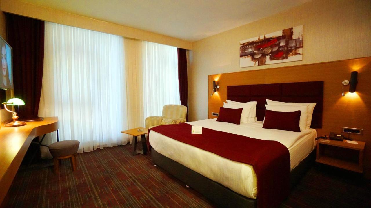 New Garden Hotel ดิยาร์บาคีร์ ภายนอก รูปภาพ