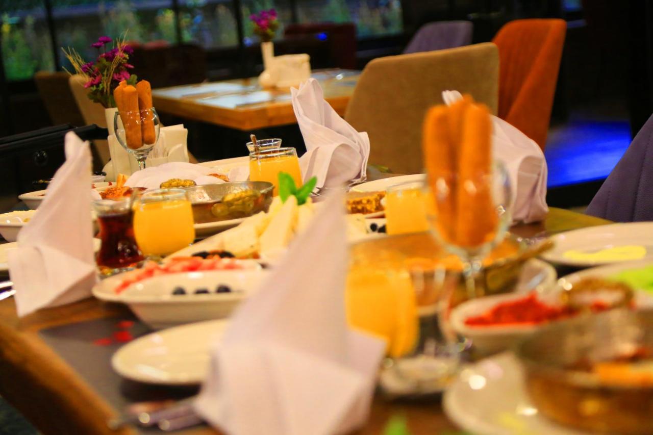 New Garden Hotel ดิยาร์บาคีร์ ภายนอก รูปภาพ
