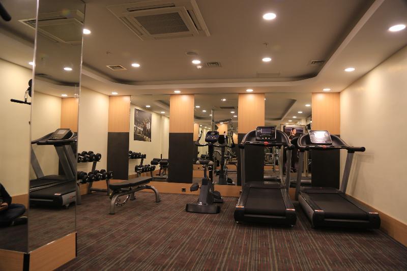New Garden Hotel ดิยาร์บาคีร์ ภายนอก รูปภาพ