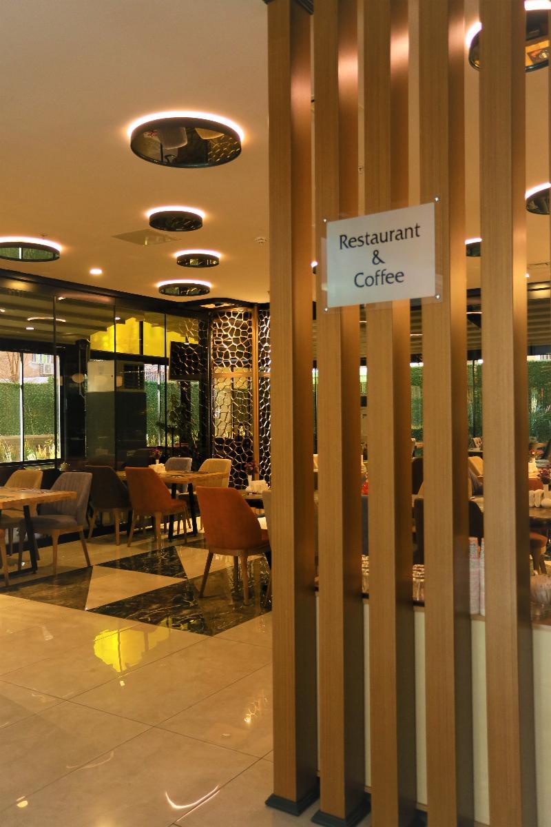 New Garden Hotel ดิยาร์บาคีร์ ภายนอก รูปภาพ
